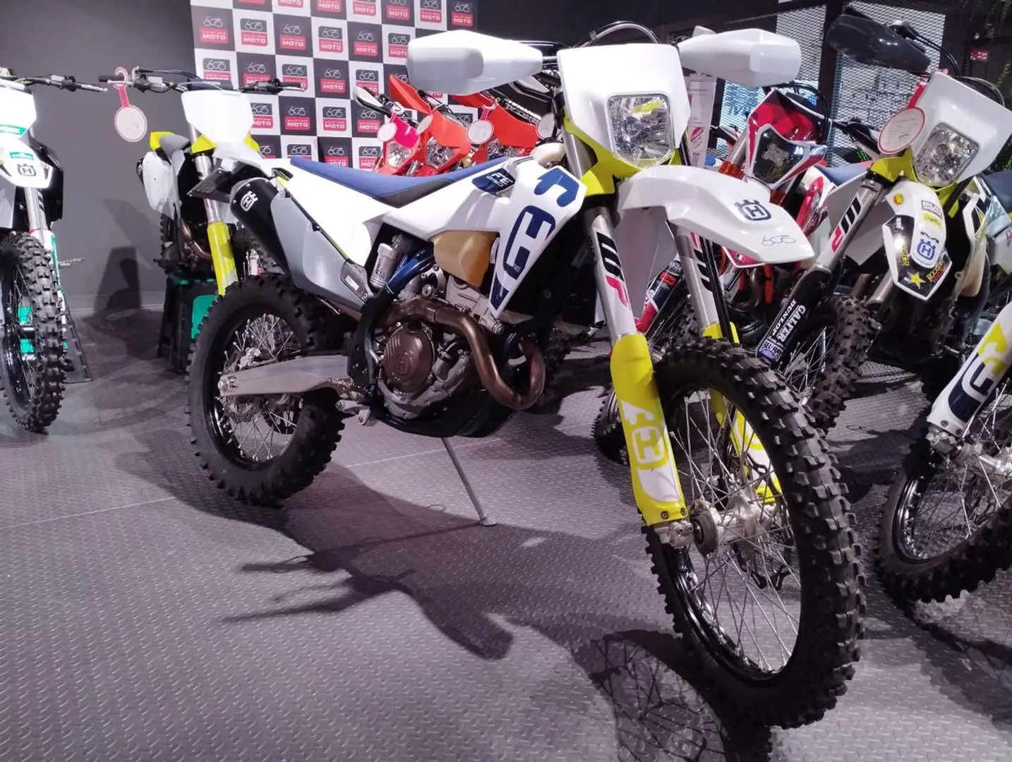 Husqvarna FE 250 FE 250 MY 2019 Alb - 2