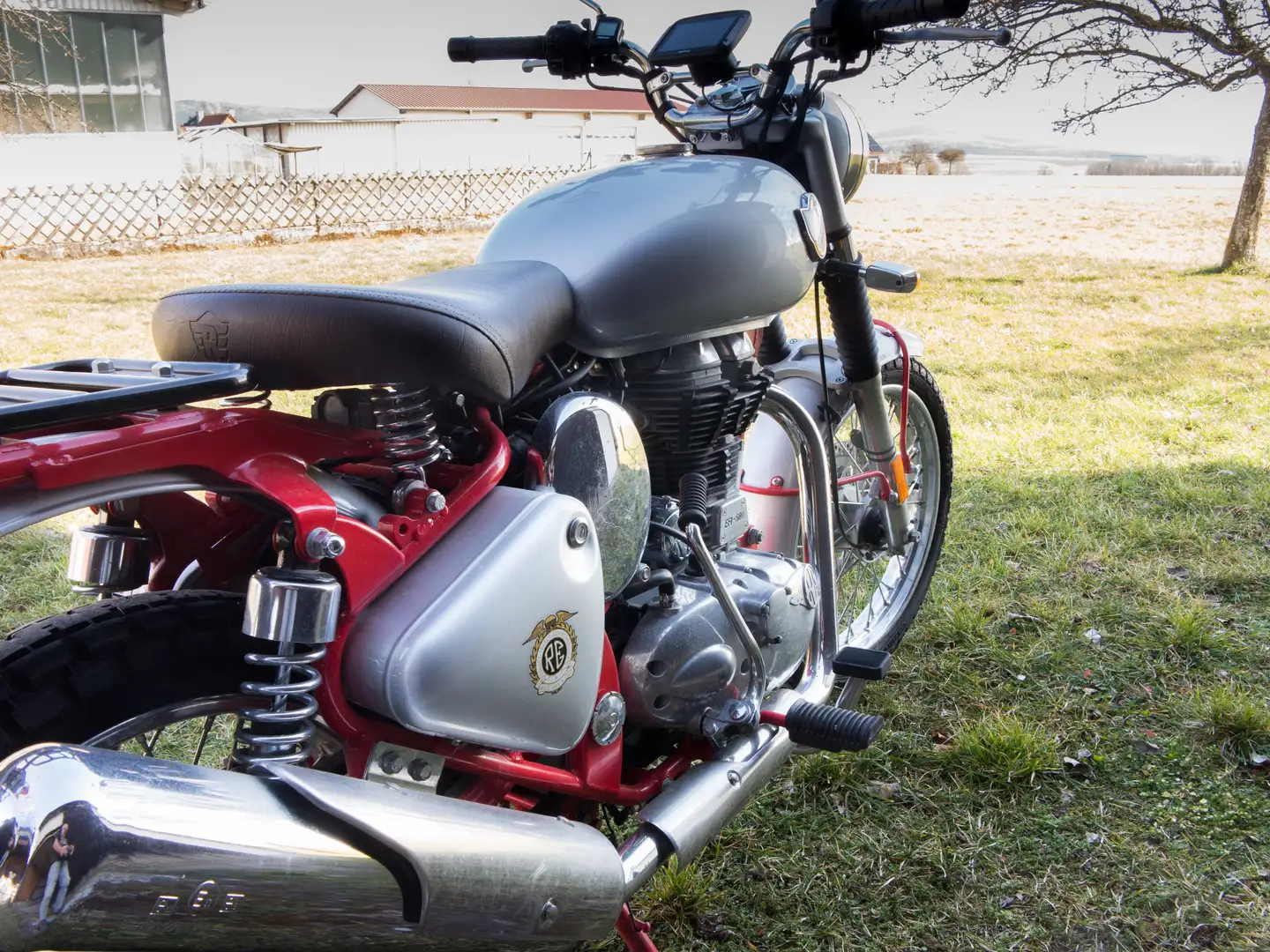 Royal Enfield Bullet 500 Classic EFI Grün - 1
