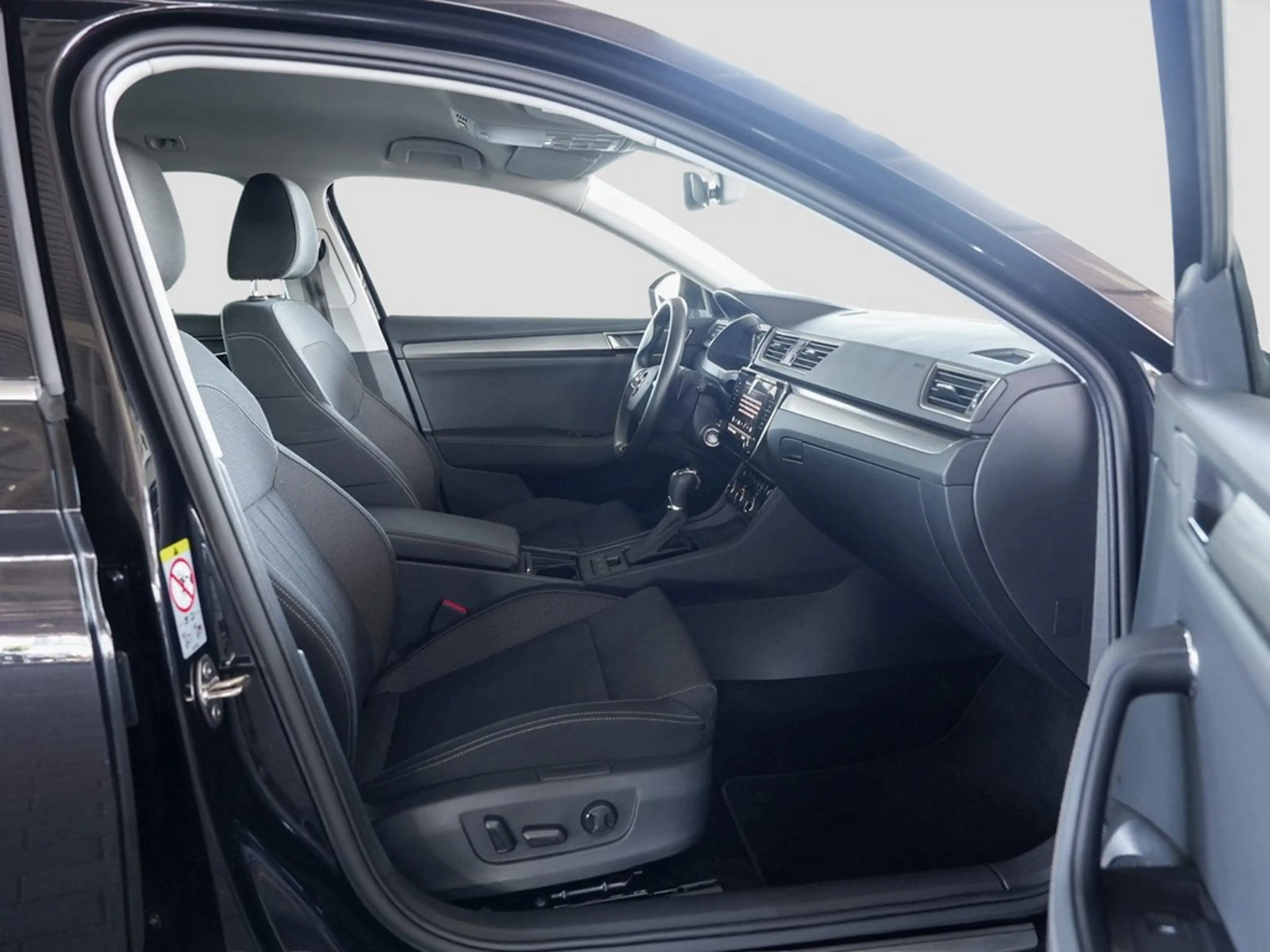 Skoda Superb Combi 2.0 TDI DSG Style AHK/Navi/LED — photo 8