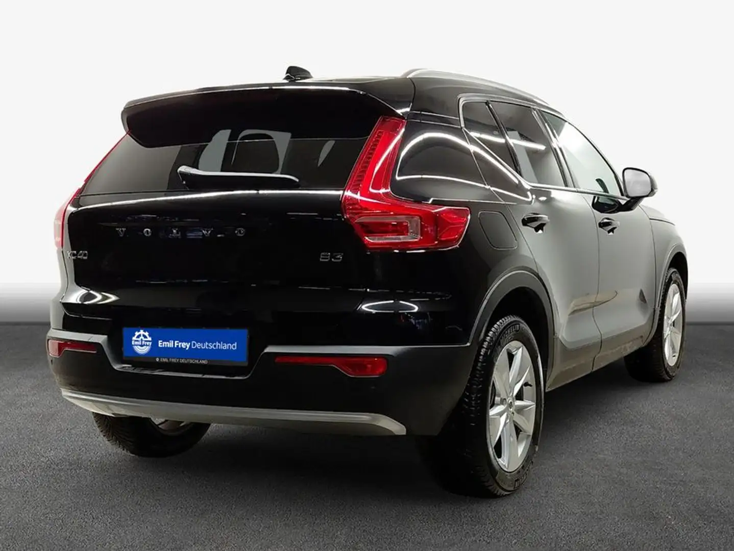 Volvo XC40 XC40 B3 B DKG Core Schwarz - 2
