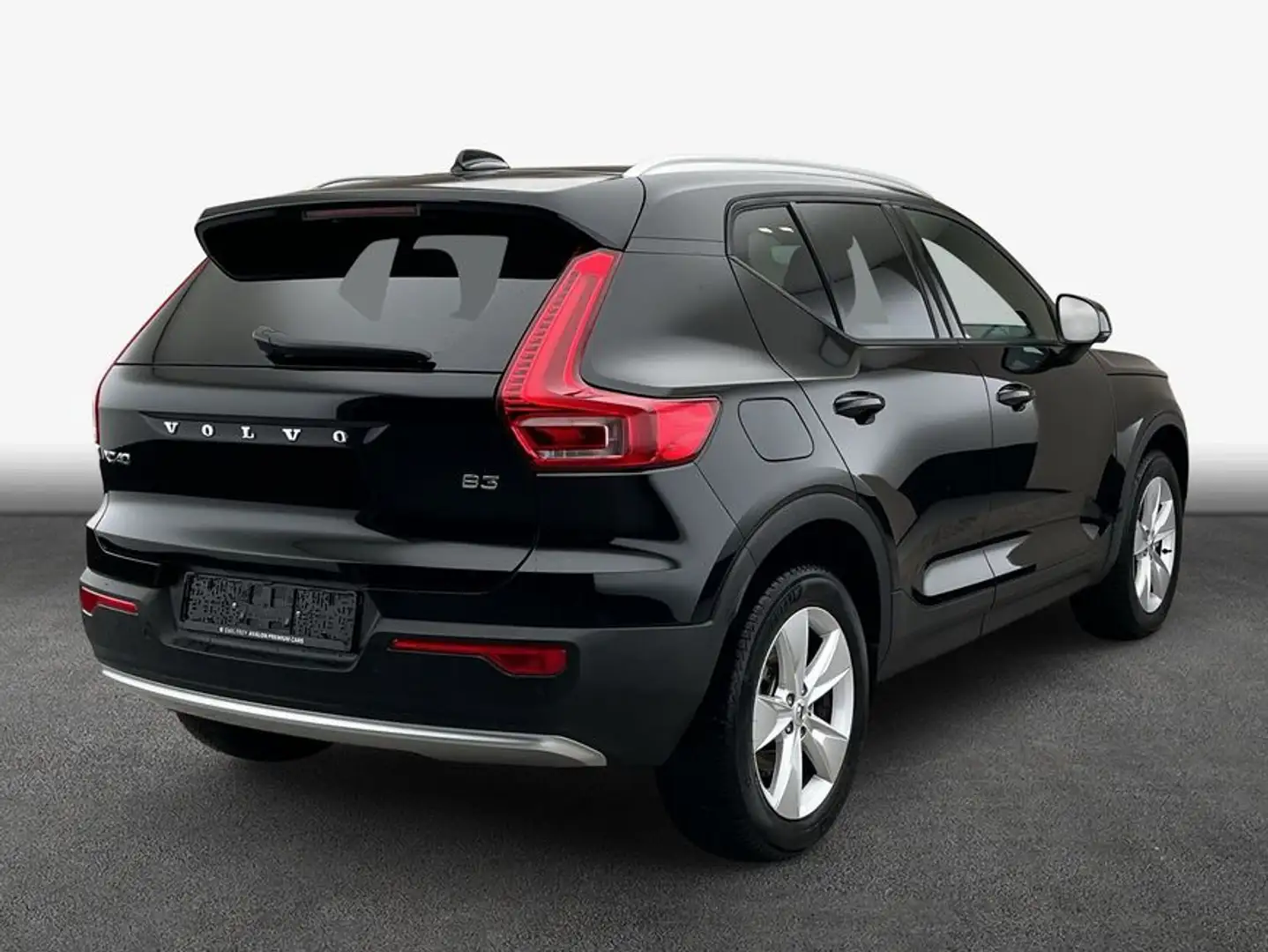 Volvo XC40 XC40 B3 B DKG Core Schwarz - 2