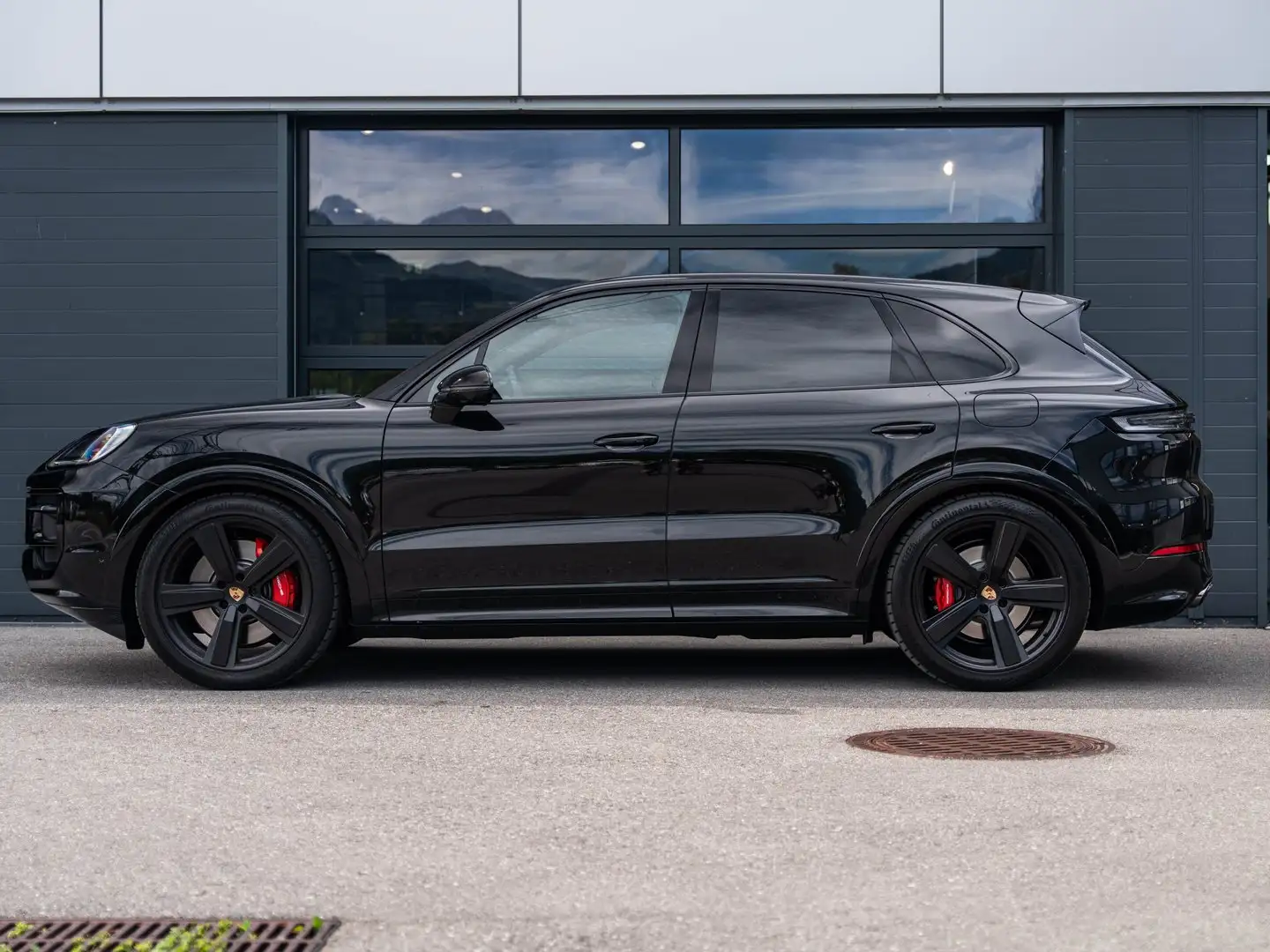 Porsche Cayenne S E-Hybrid Schwarz - 2