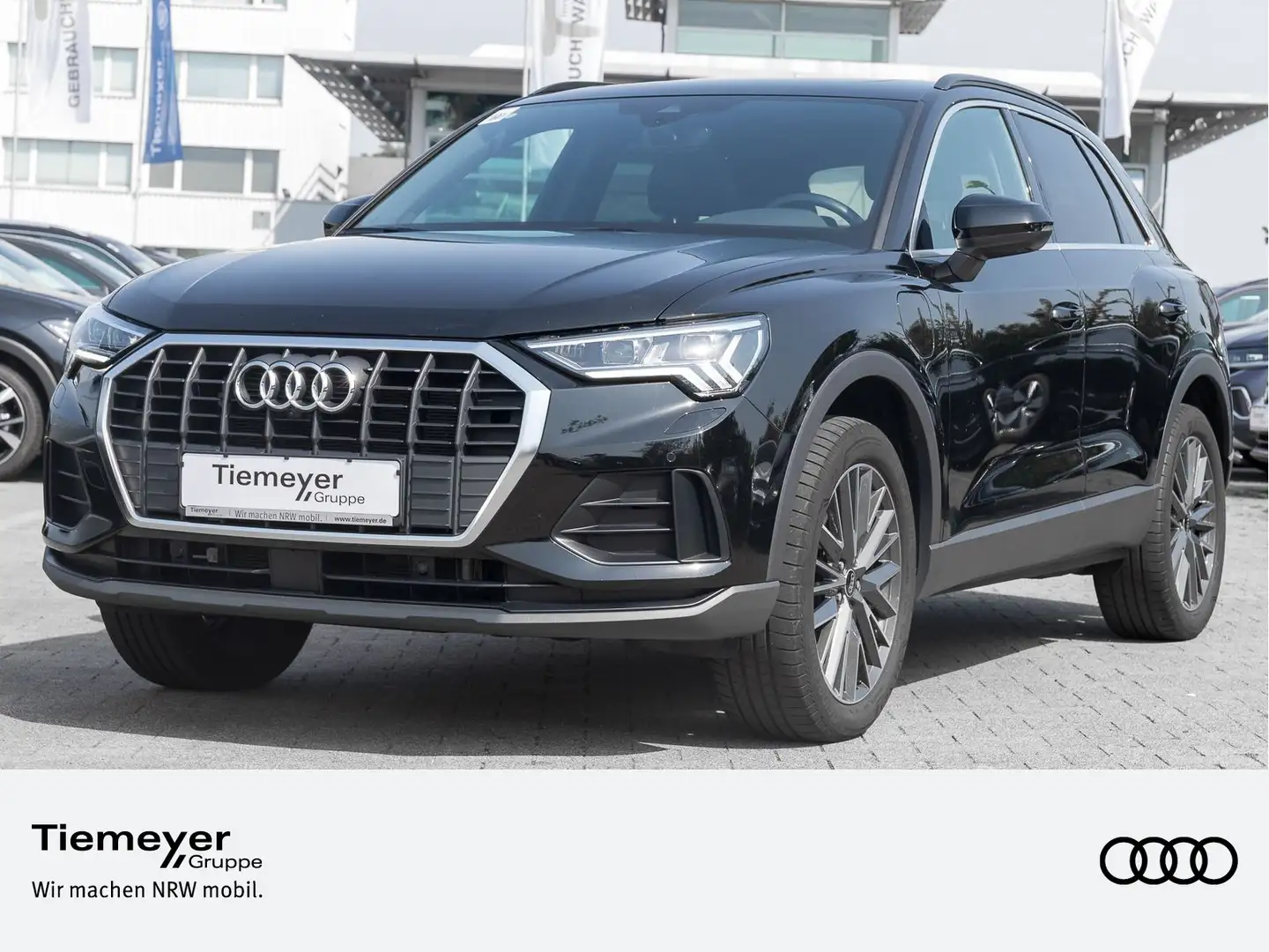 Audi Q3 45 TFSIe LM19 Schwarz - 1