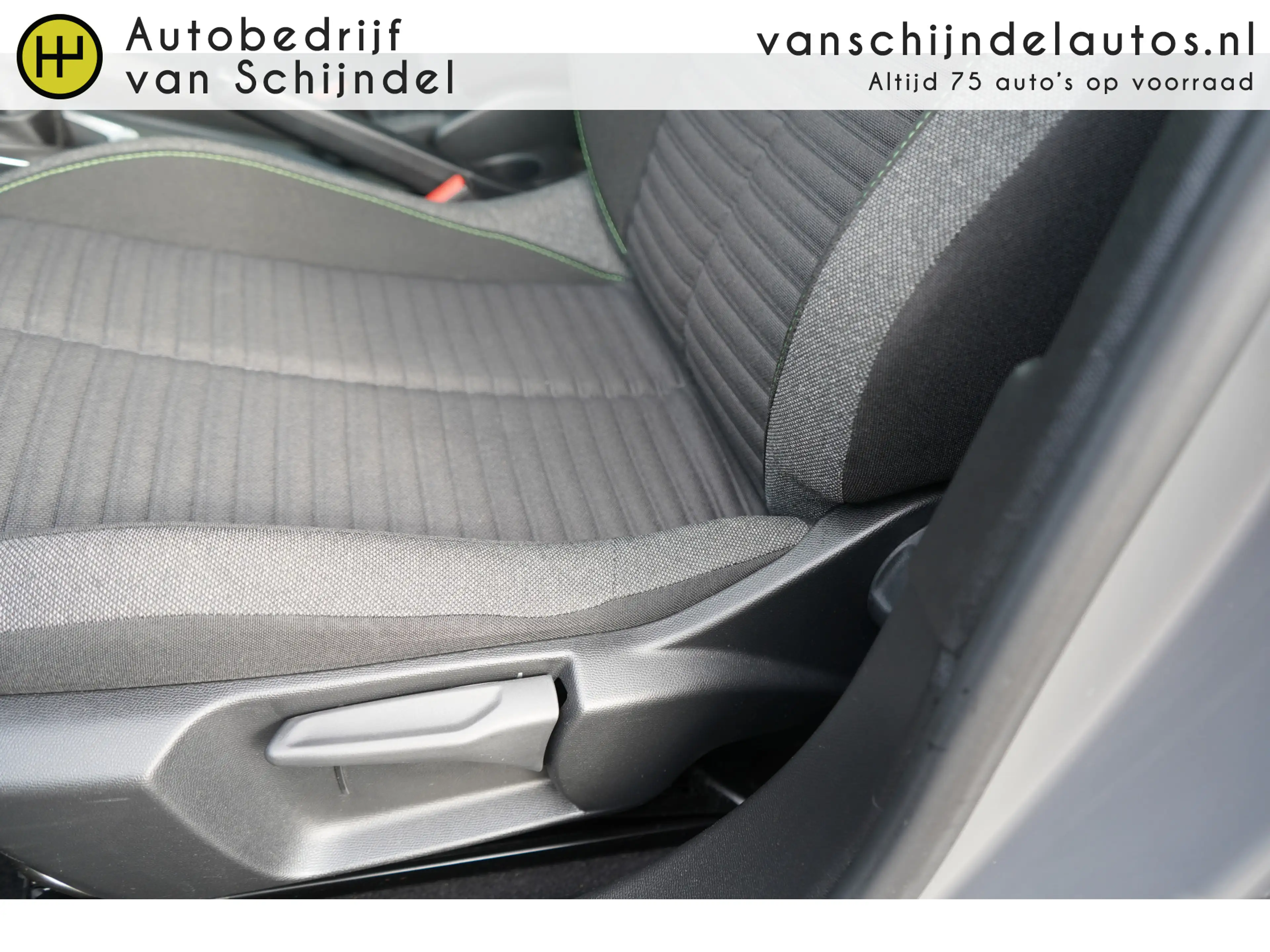 Peugeot 2008 1.2 PURETECH 100PK ACTIVE ANDROID-APPLECARPLAY(NAV — photo 27