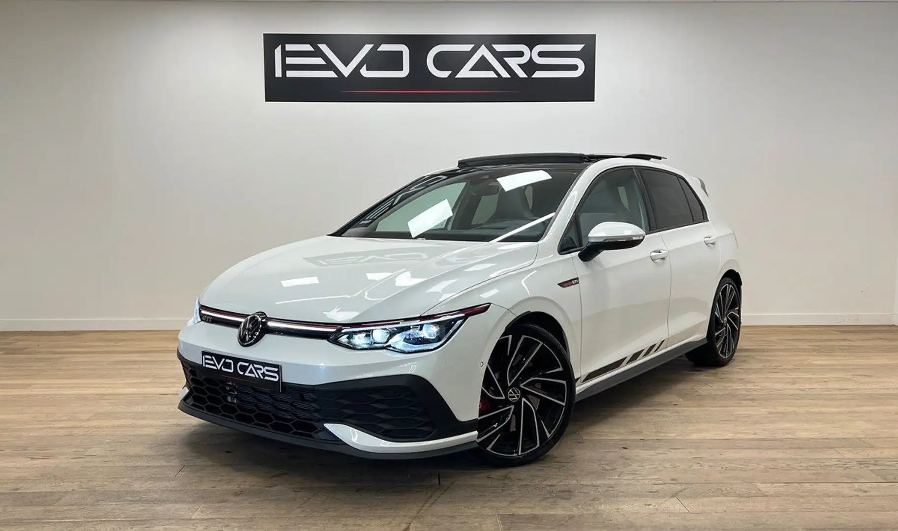 Volkswagen Golf GTI Clubsport 300 ch / DCC / ACC / TO / Harman Kar Wit - 1