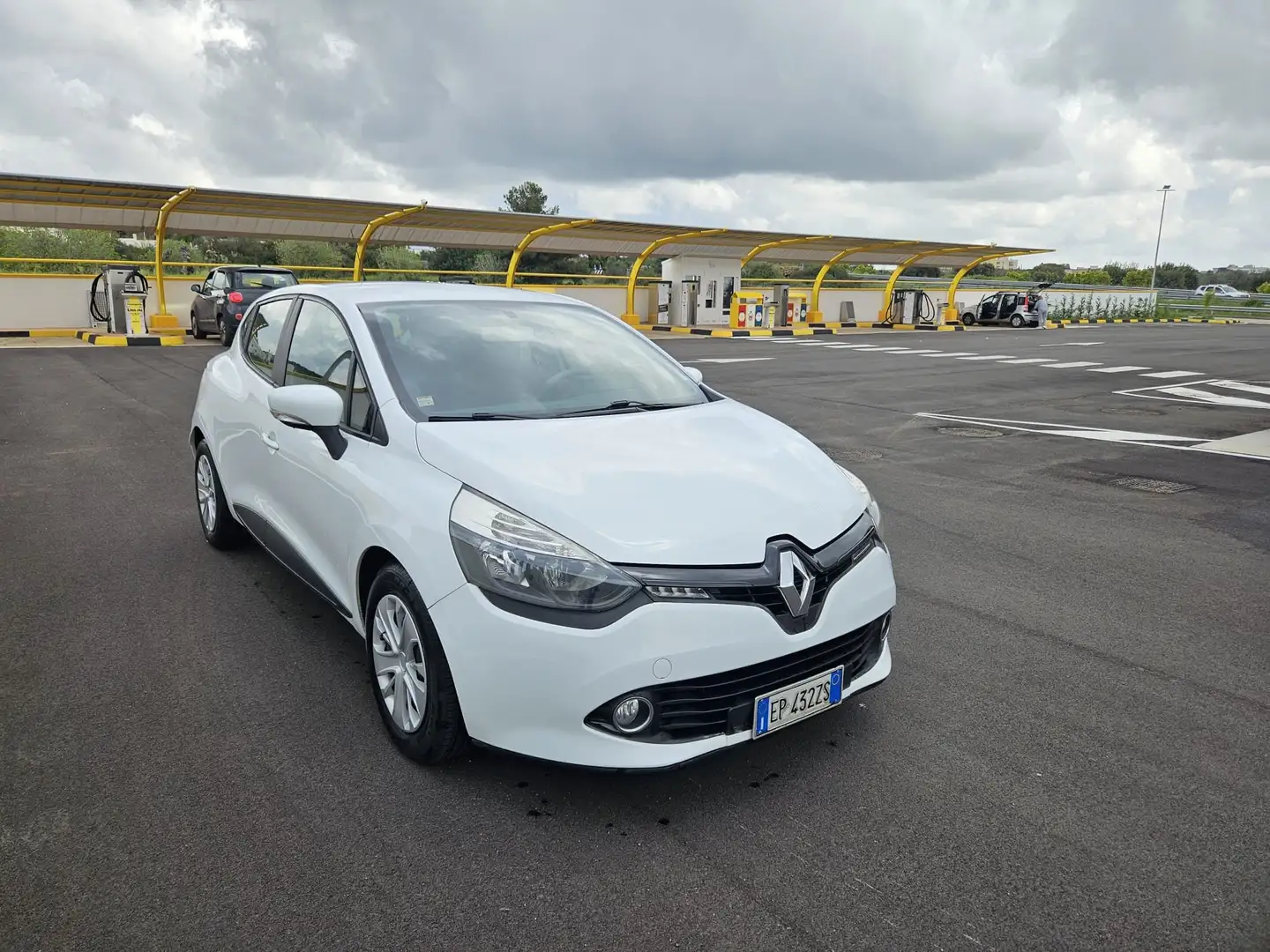 Renault Clio Clio IV 2012 5p 1.2 Live 75cv Bianco - 1