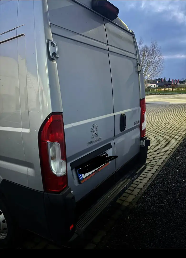 Peugeot Boxer 333 L2H2 BlueHDi 120 S&S Access 9 Places - 1