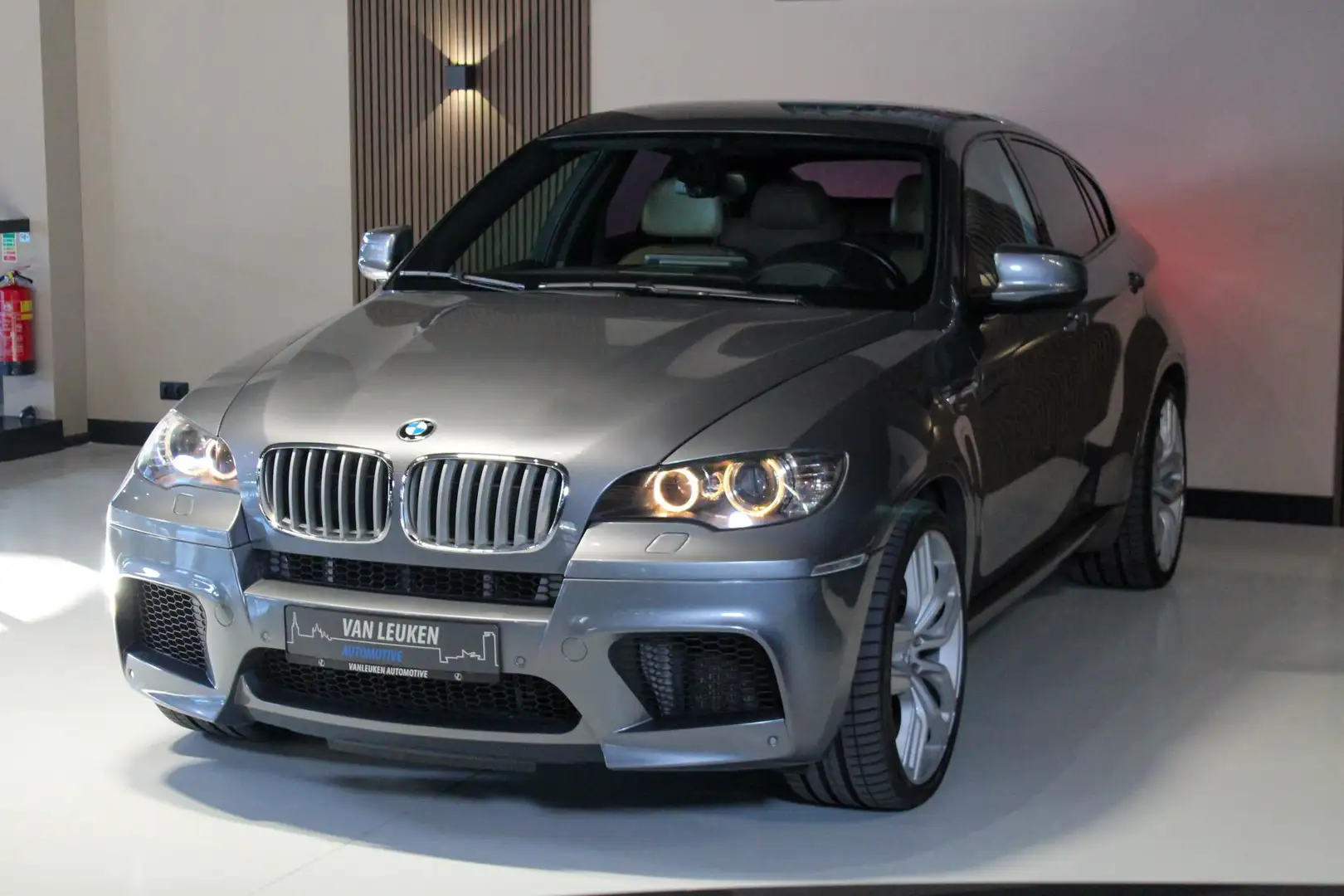 BMW X6 4.4i M Youngtimer 39.950 EX BTW Gris - 2