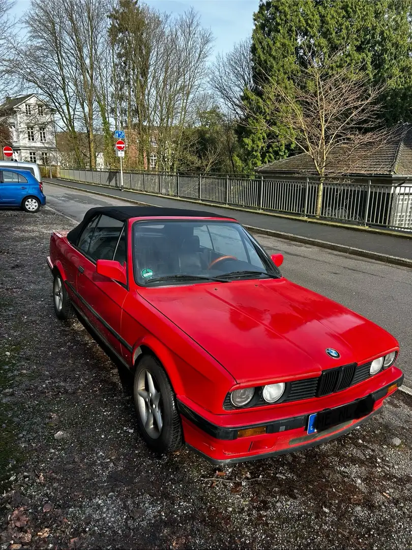 BMW 318 318i Rot - 1