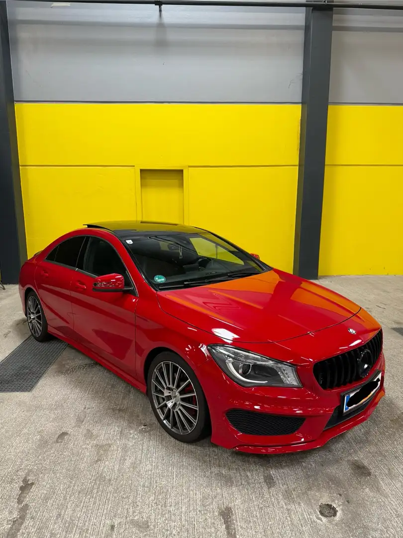 Mercedes-Benz CLA 180 Aut. Rot - 2