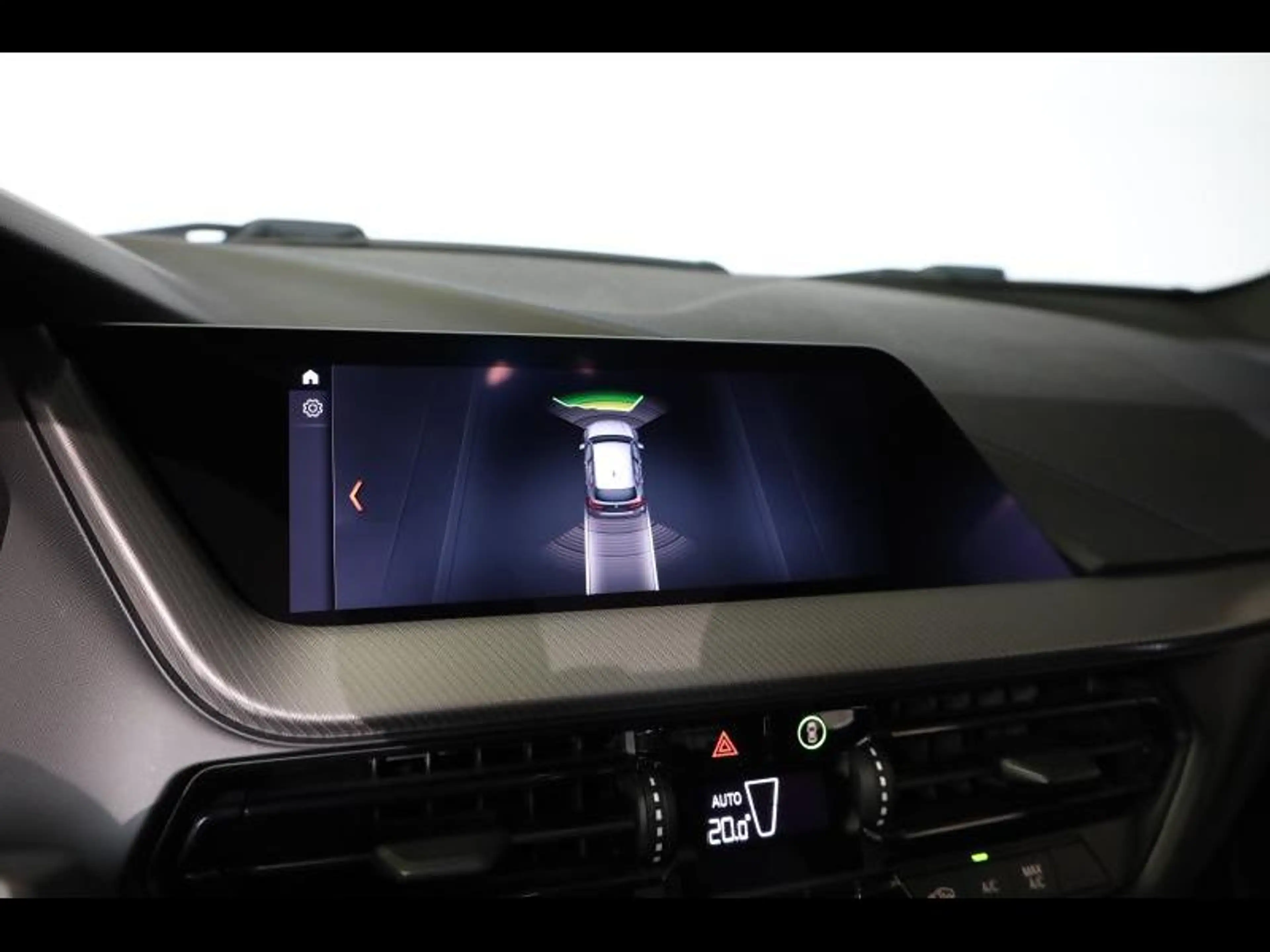 BMW 118 i Hatch Kit M Sport — photo 14
