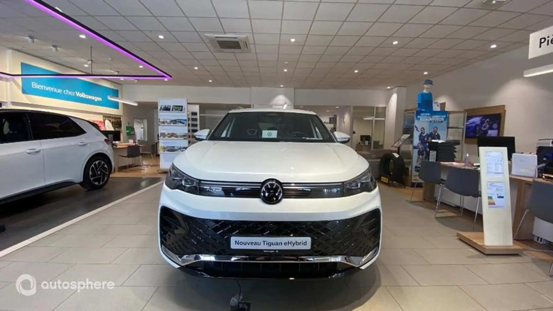 Volkswagen Tiguan 1.5 eHybrid 272ch R-Line DSG6 - 2