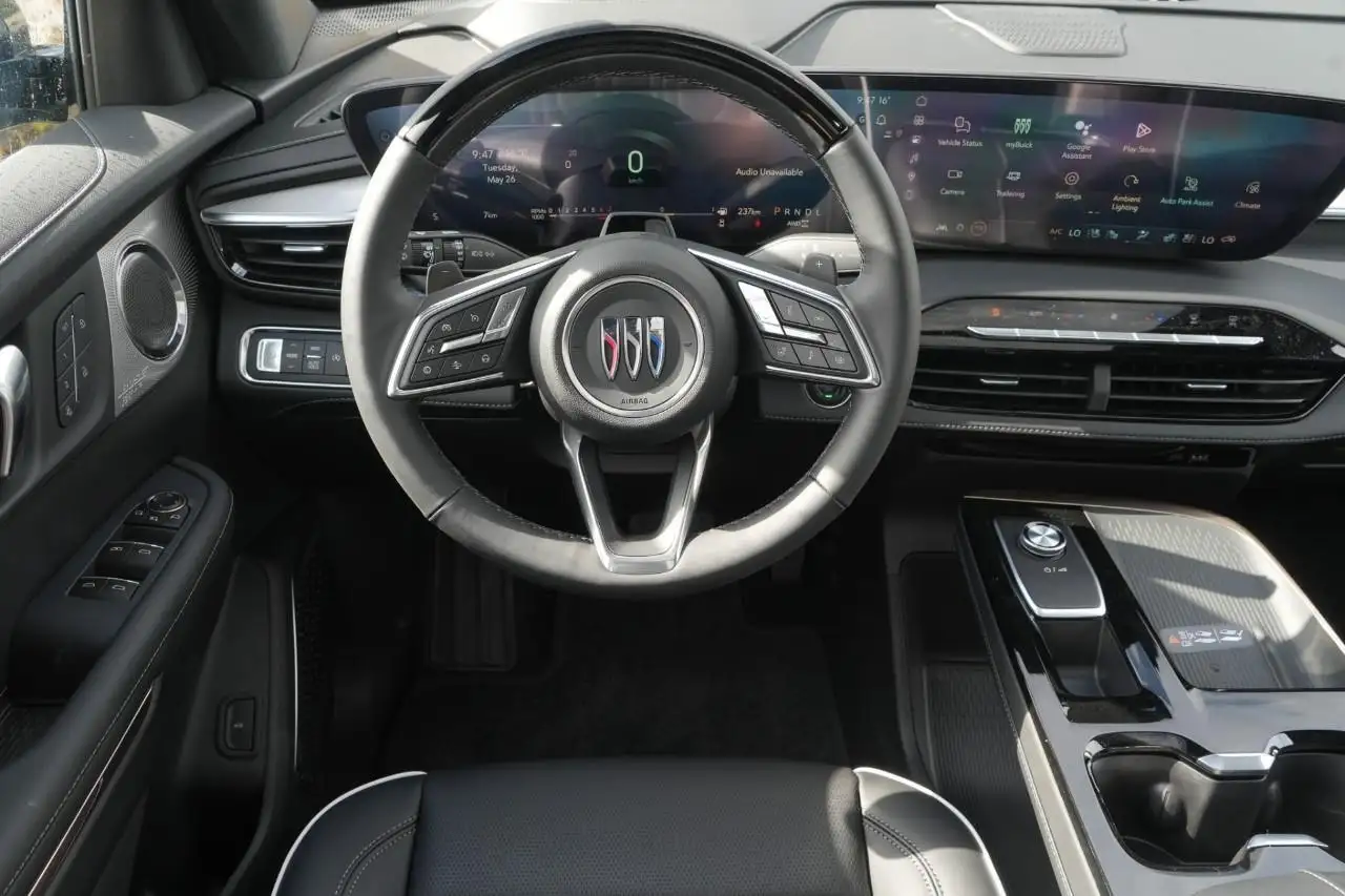Buick Enclave снимка Buick Enclave