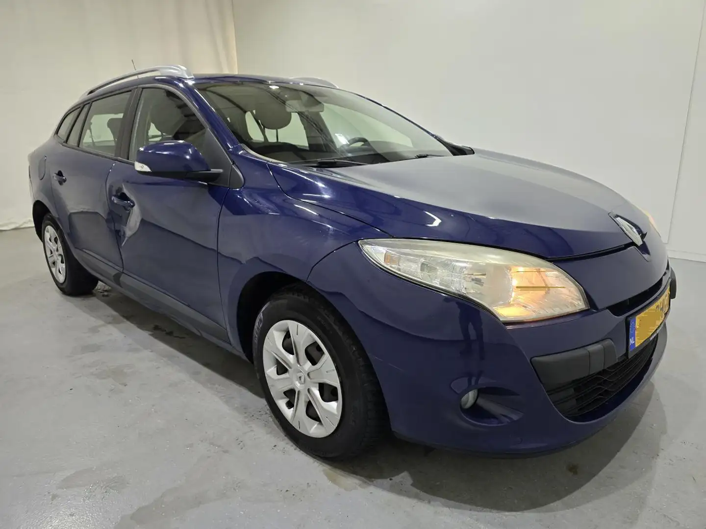 Renault Megane Grandtour 1.5 Dci Expression 66Kw Bjr.2011 Blau - 1