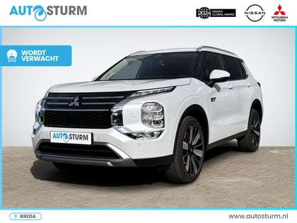 Mitsubishi Outlander 2.4 PHEV First Edition