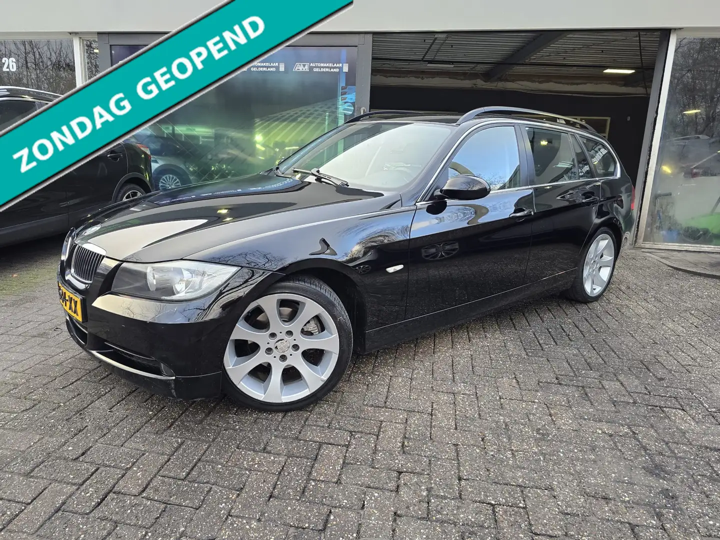 BMW 325 3-serie Touring 325i Dynamic Executive | NIEUWE AP Zwart - 1