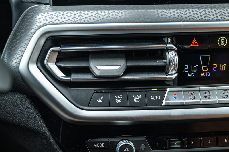 BMW X4 xDrive20i M Sport Automaat / Panoramadak / Laserli — photo 12