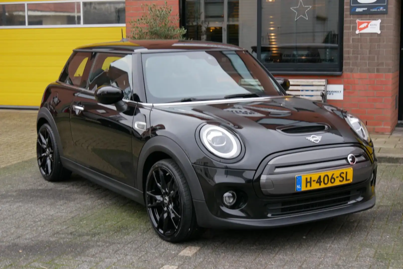 MINI Mini Electric Essential 33 kWh camera. stoelverwar Noir - 2