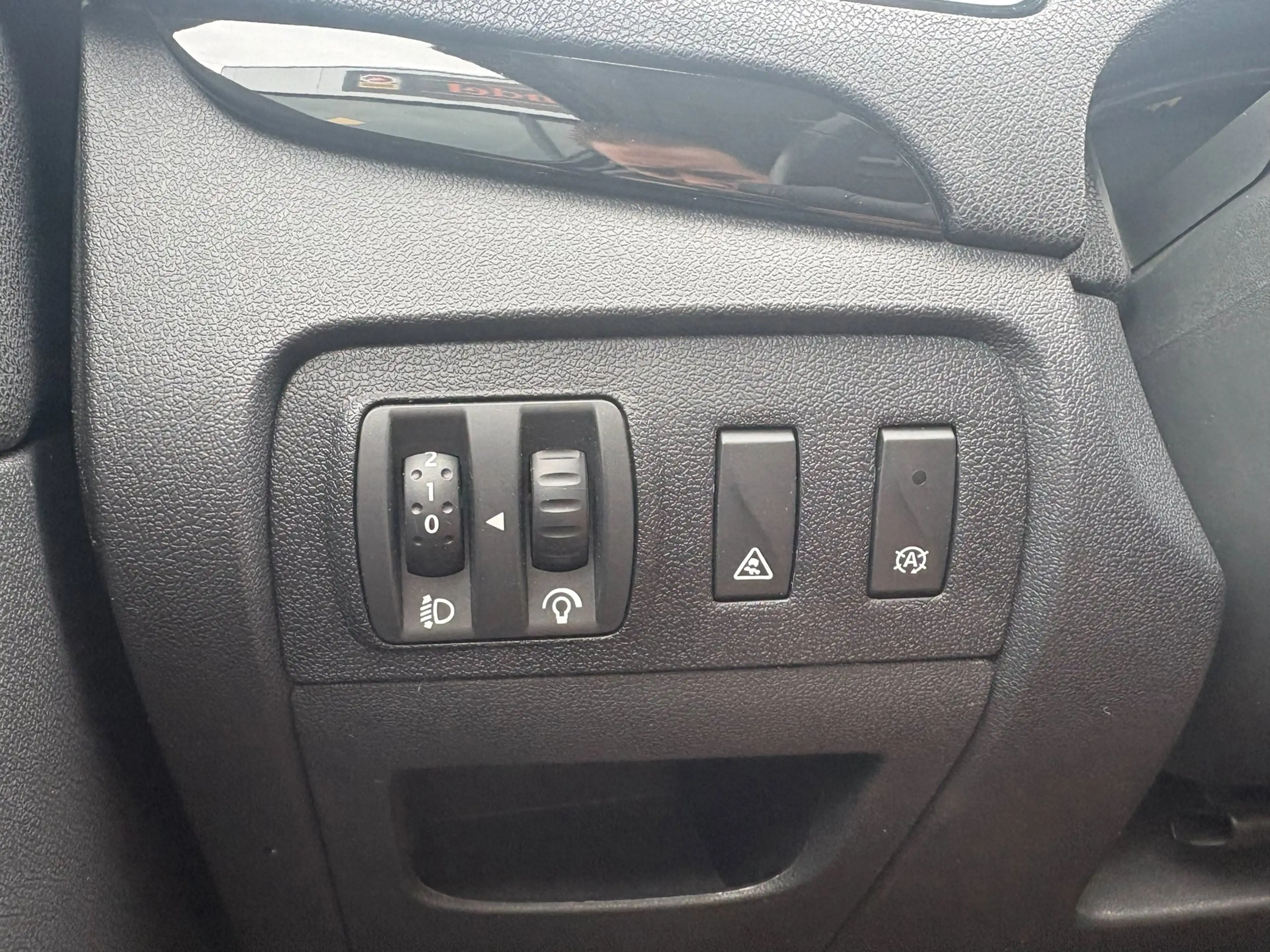 Renault Scenic 1.2 TCe Bose *AC — photo 18