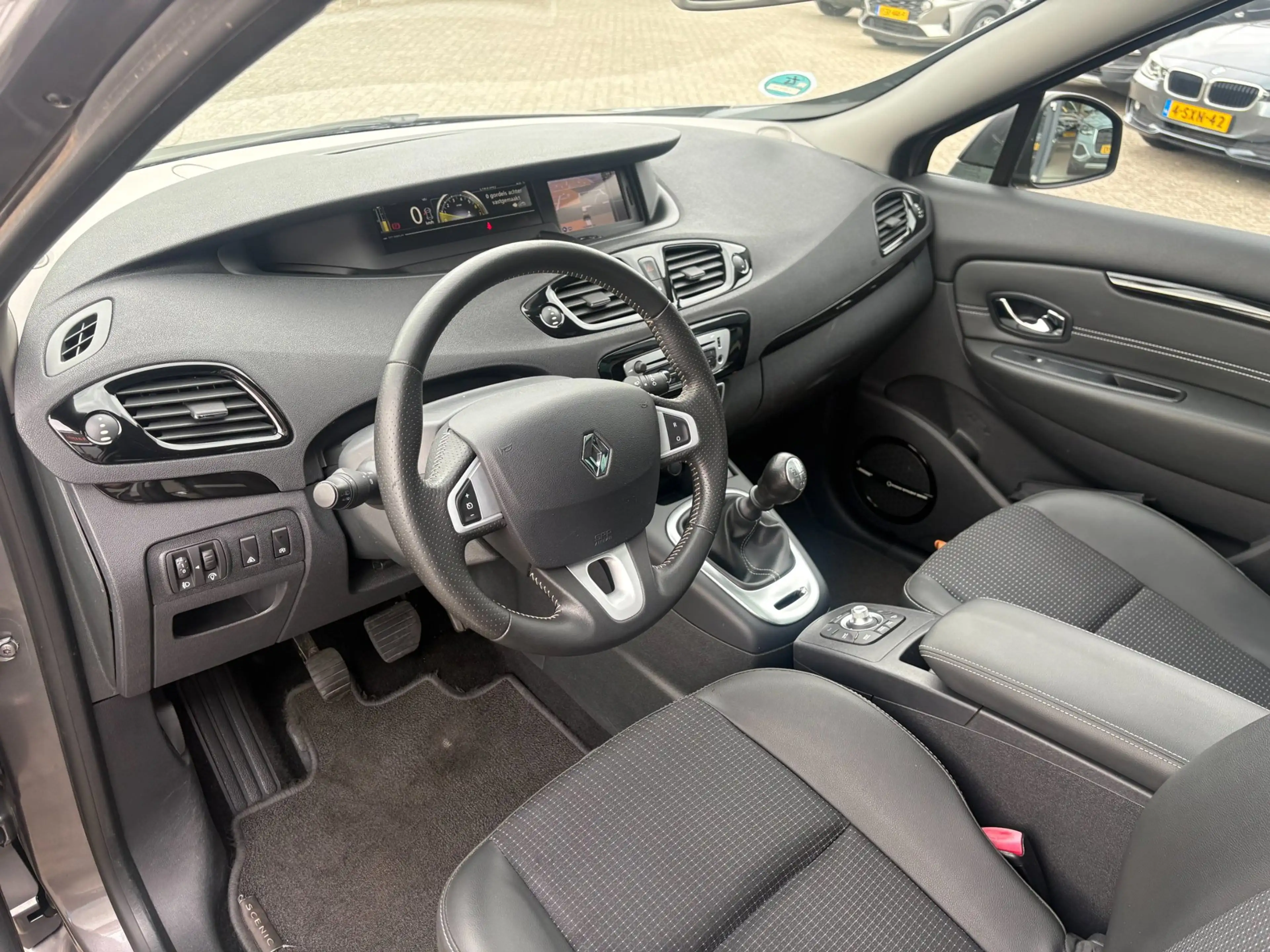 Renault Scenic 1.2 TCe Bose *AC — photo 10