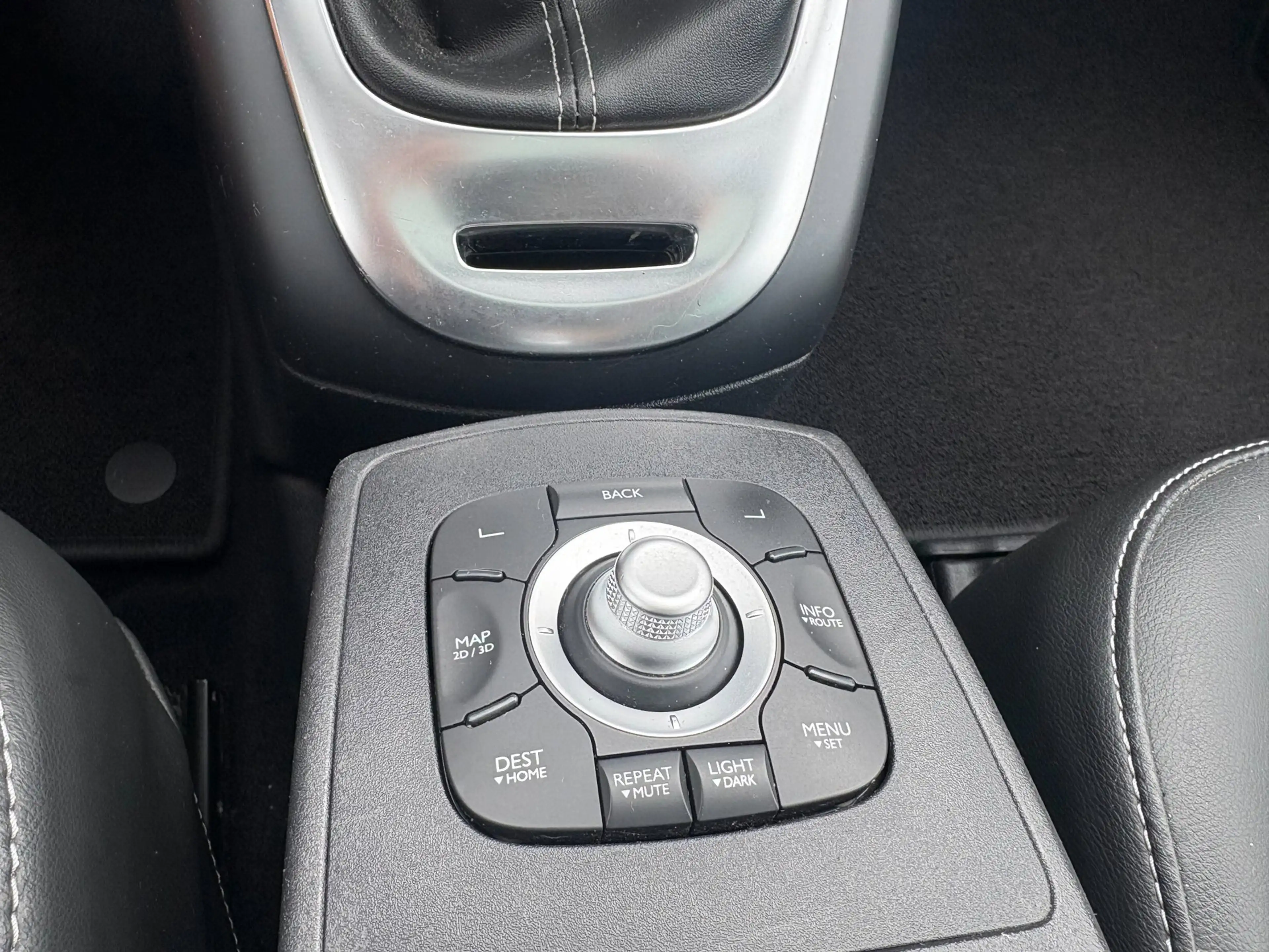 Renault Scenic 1.2 TCe Bose *AC — photo 20