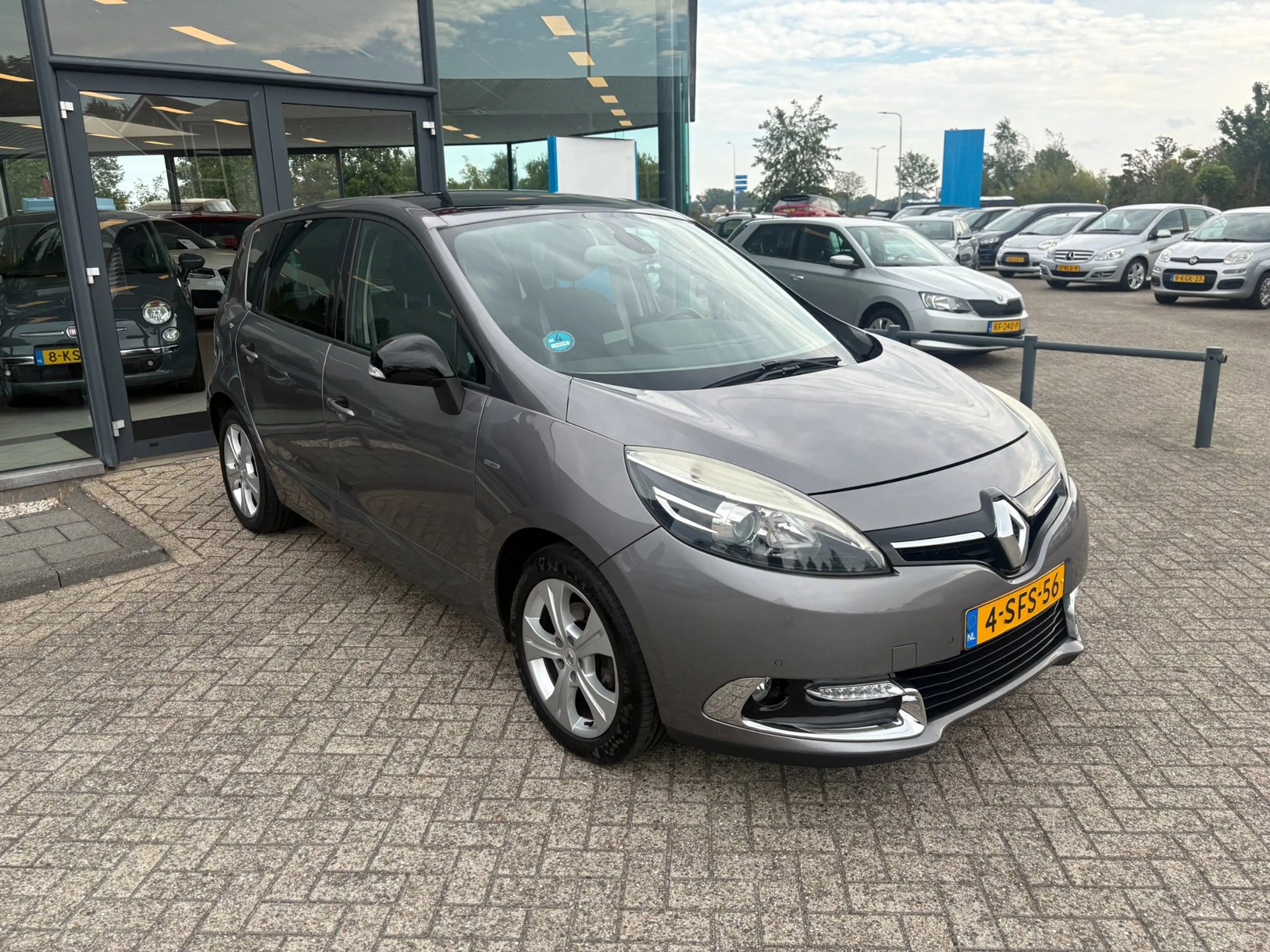 Renault Scenic 1.2 TCe Bose *AC — photo 4