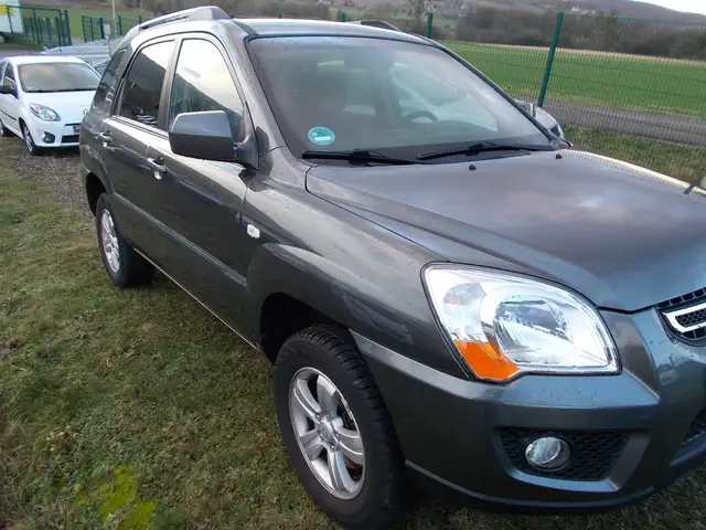 Kia Sportage 2.0 2WD LPG EX