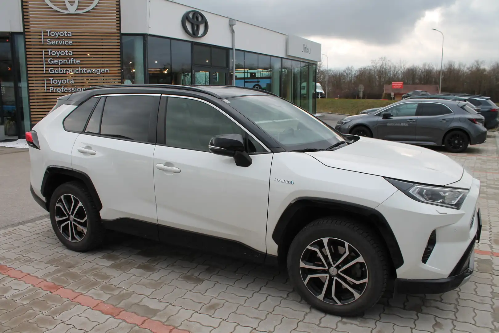 Toyota RAV 4 RAV4 2,5 Hybrid Style 2WD Aut. Style Bianco - 2