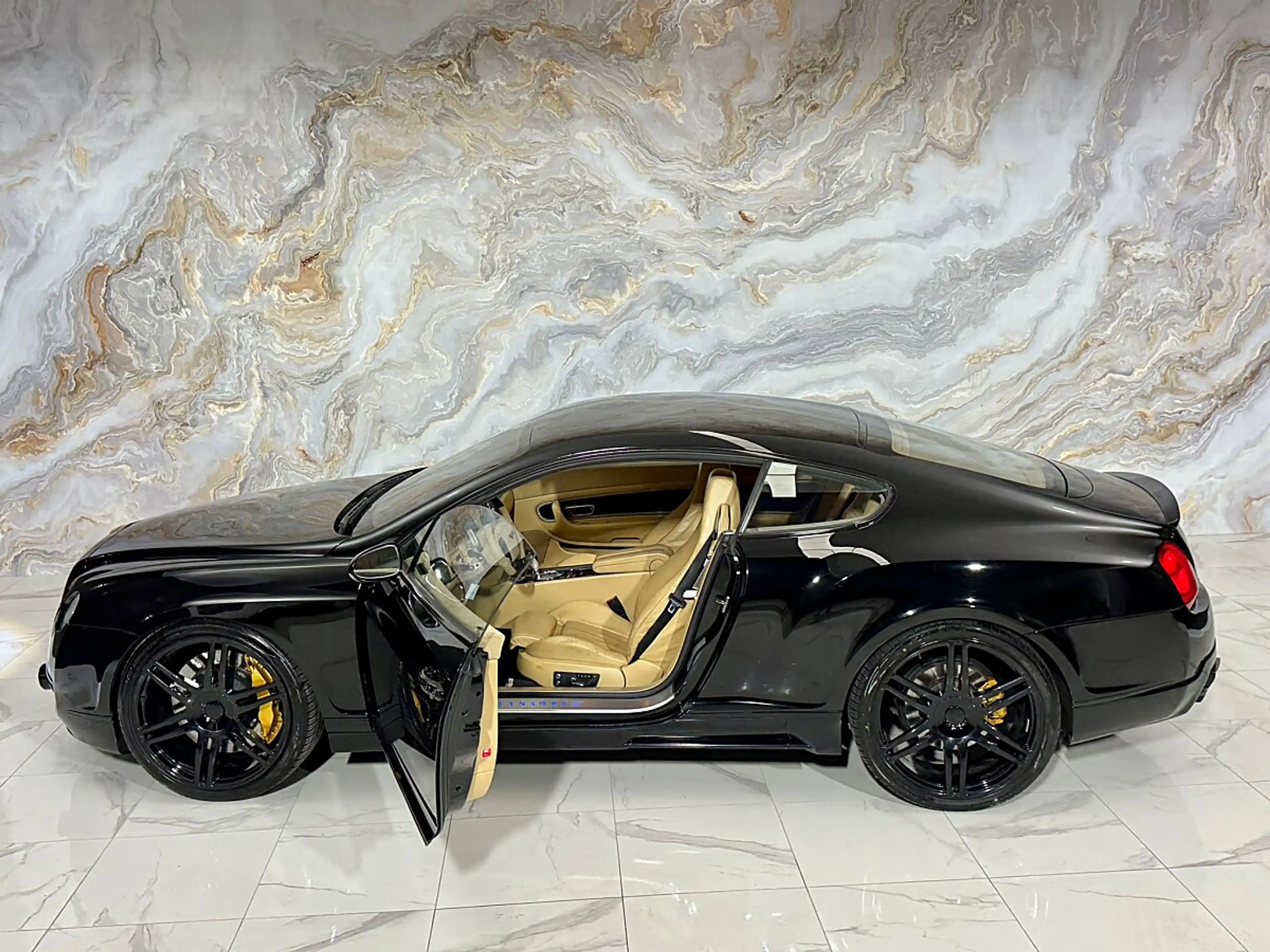 Bentley Continental GT MANSORY GT63 W12 630PS *EINZELSTÜCK*RARITÄT* — photo 15