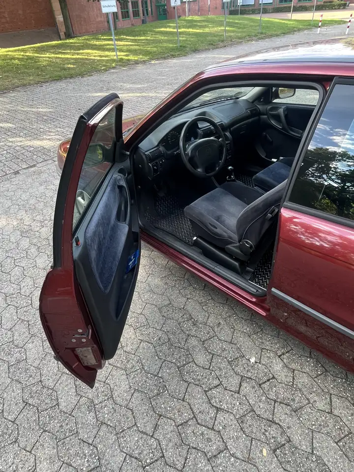 Opel Astra GL, foto 12