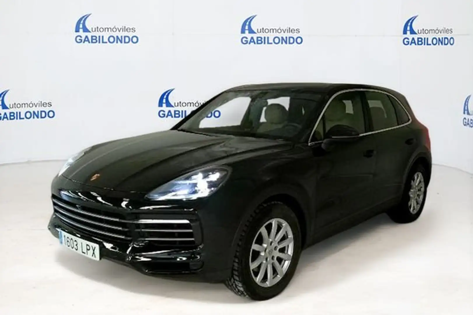 Porsche Cayenne Todoterreno 340cv Automático de 5 Puertas Negro - 1