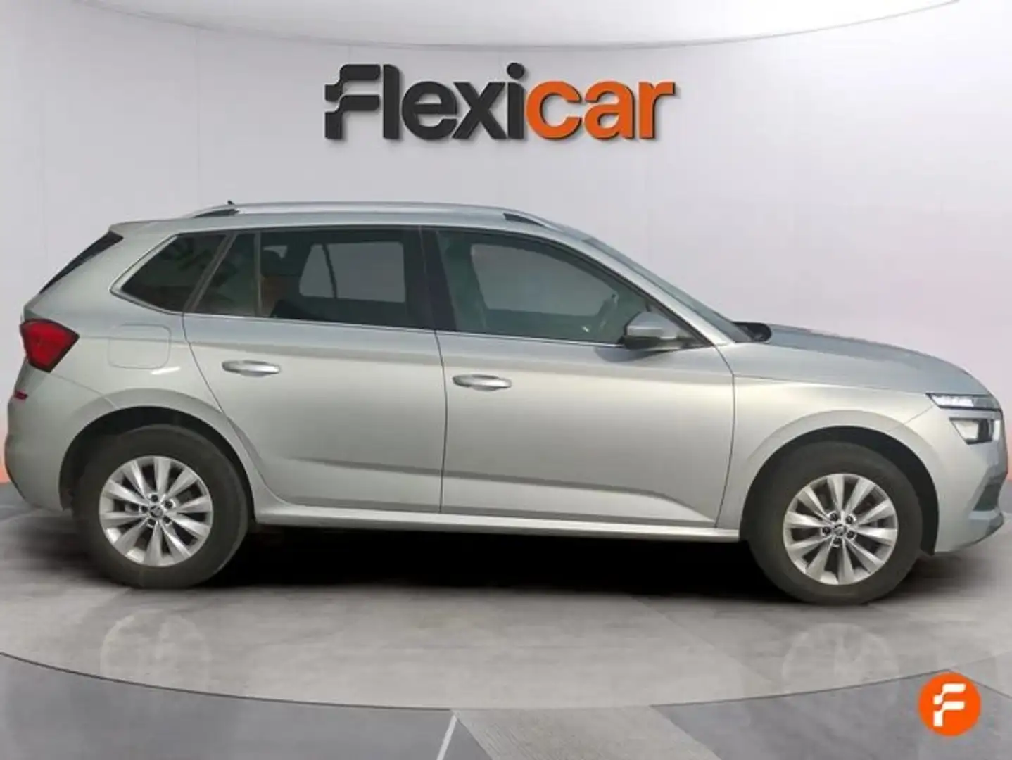 Skoda Kamiq 1.0 TSI Active 70kW Gris - 1