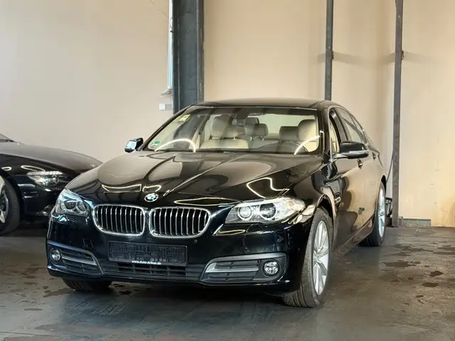 BMW 528 5 Limousine xDrive Voll Bmw Service Gepflegt
