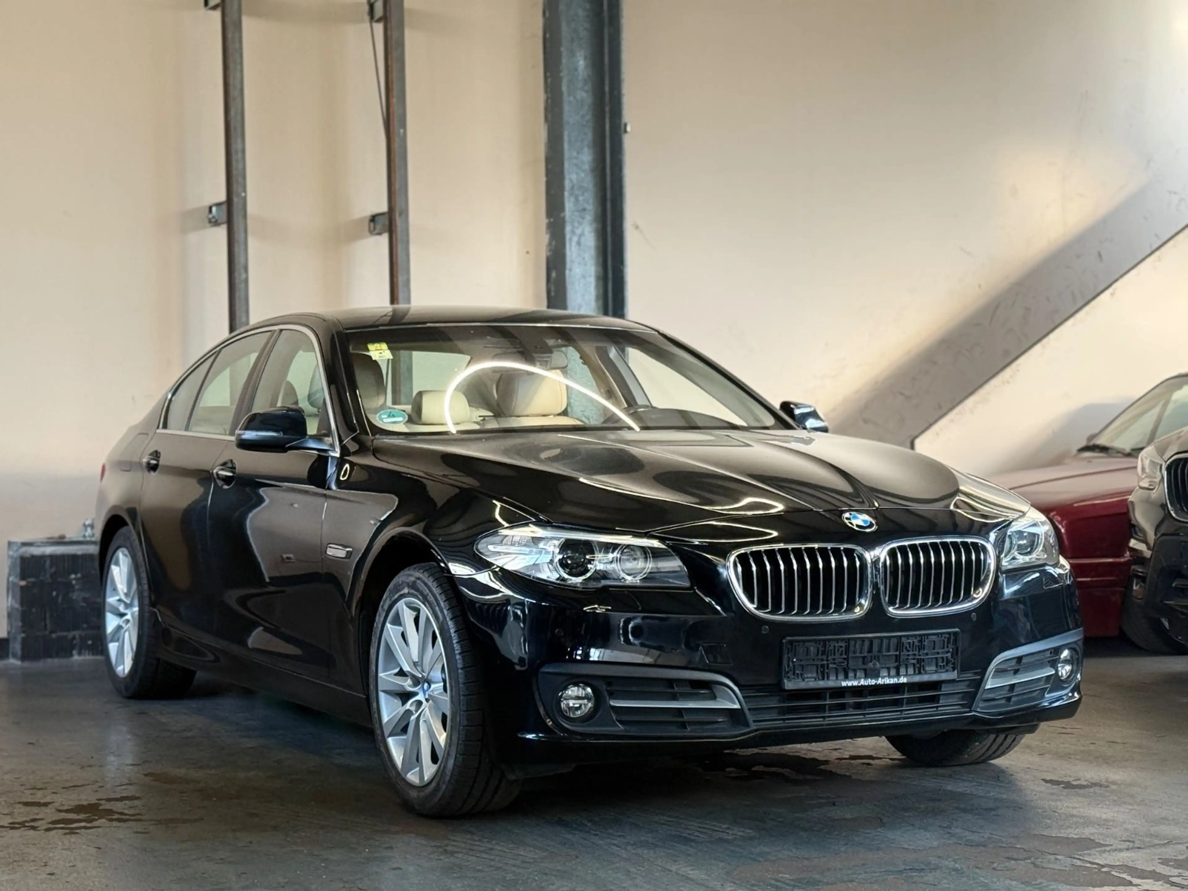 BMW 528 5 Limousine xDrive Voll Bmw Service Gepflegt — photo 2