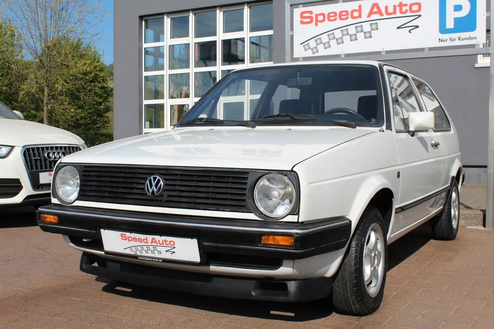 Volkswagen Golf 1.6 CL 75 PS AUT/ H-KENNZEICHEN/TÜV+KD. NEU Bianco - 2