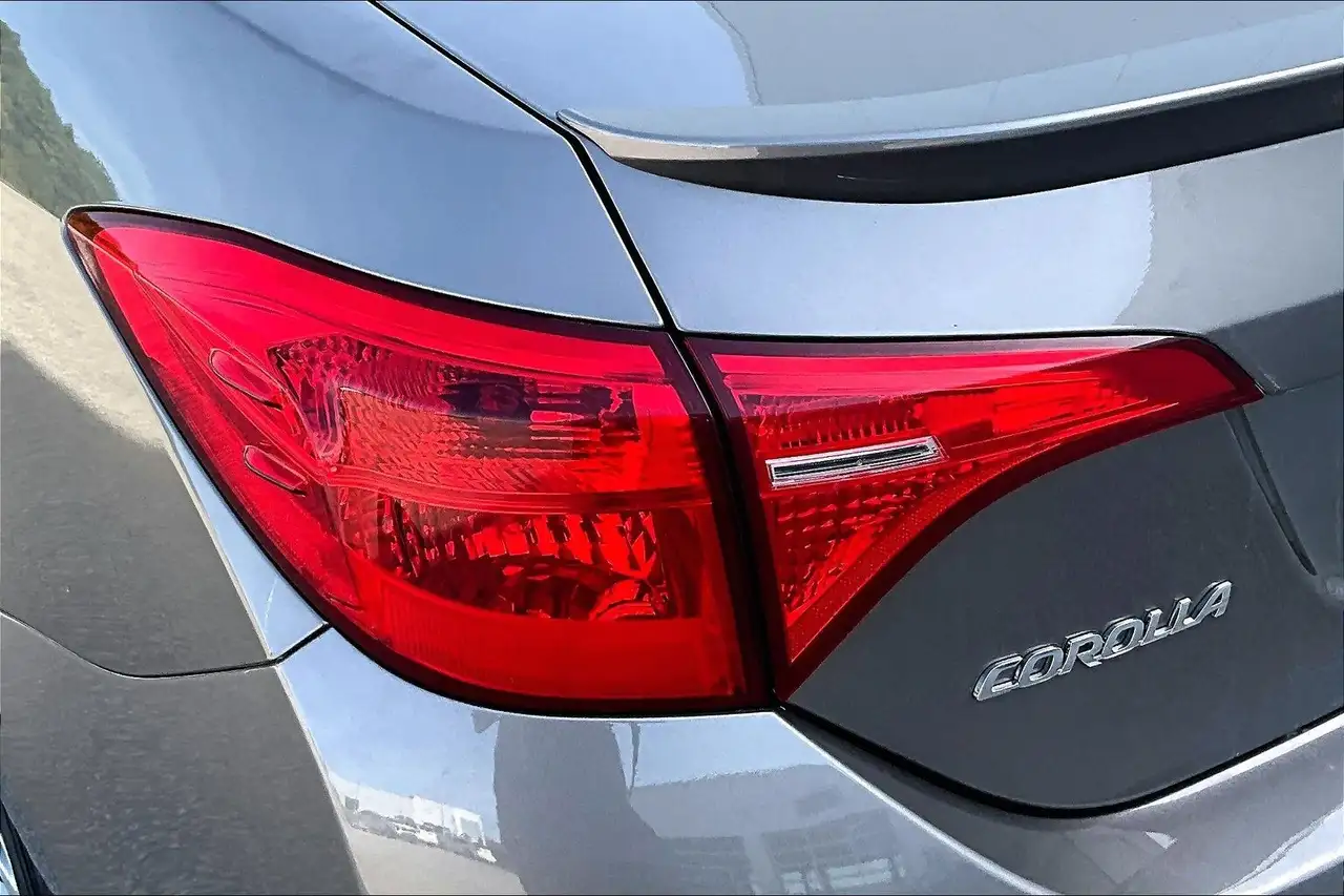 Toyota Corolla photo Toyota Corolla