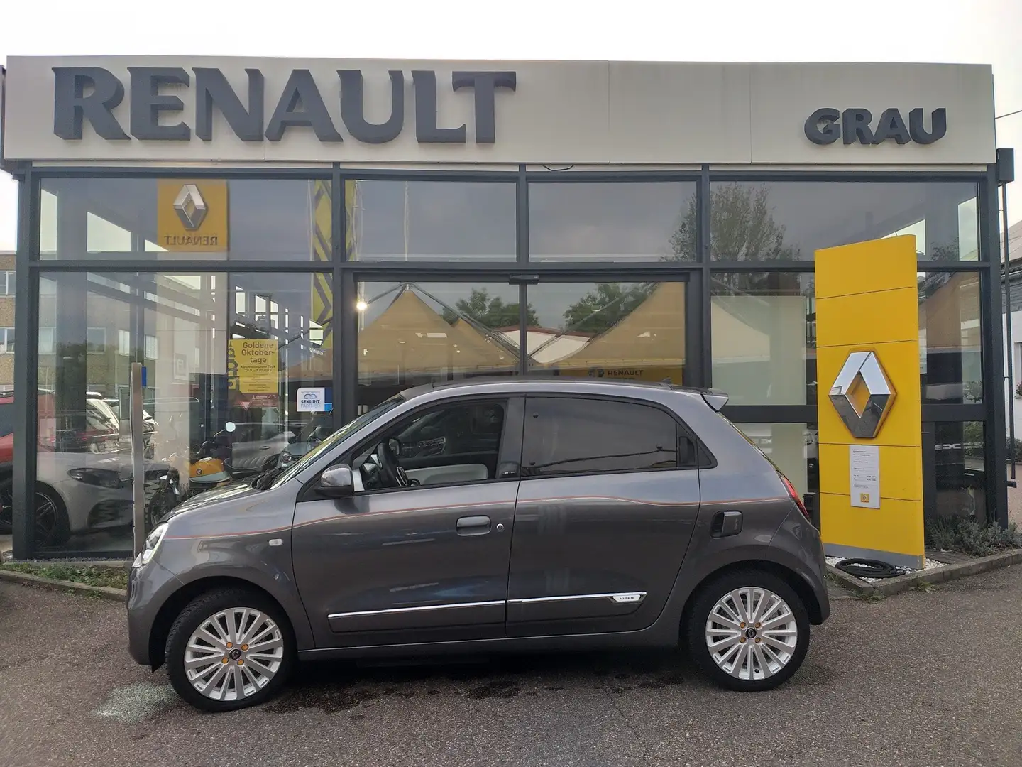 Renault Twingo Vibes Electric Faltdach, Sitzheizung, Navi, Kamera - 1