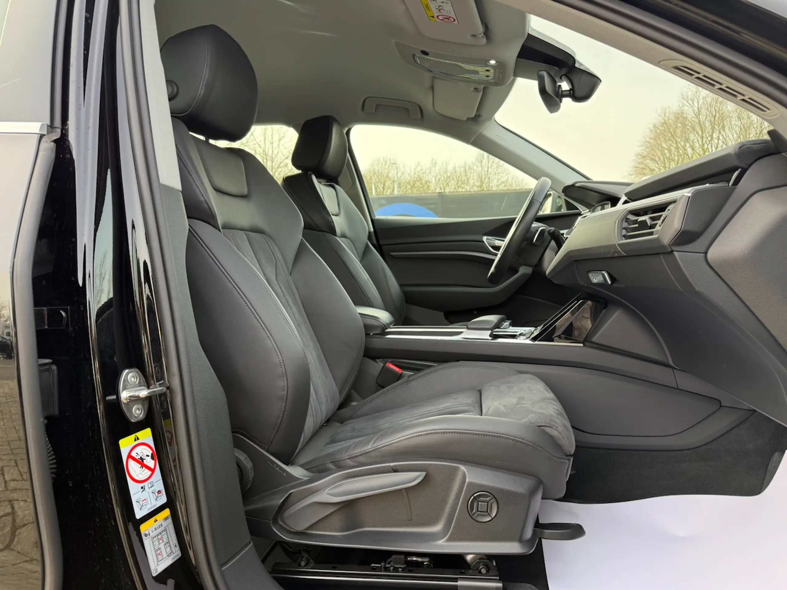 Audi e-tron 50 QUATTRO GPS CAMERA ZETELVER ELEKKOFFR ADAPTCRSE — 7/17