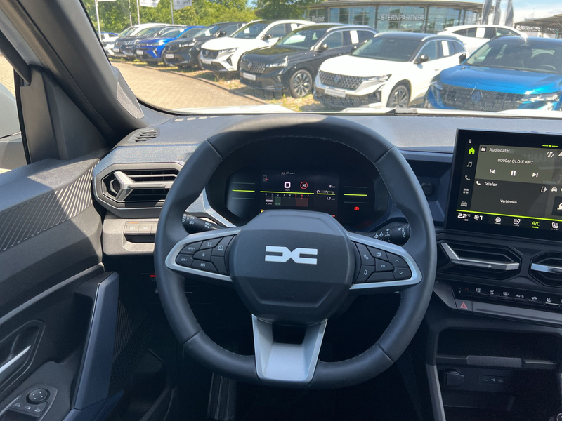Dacia Bigster TCe 140 Expression — photo 10