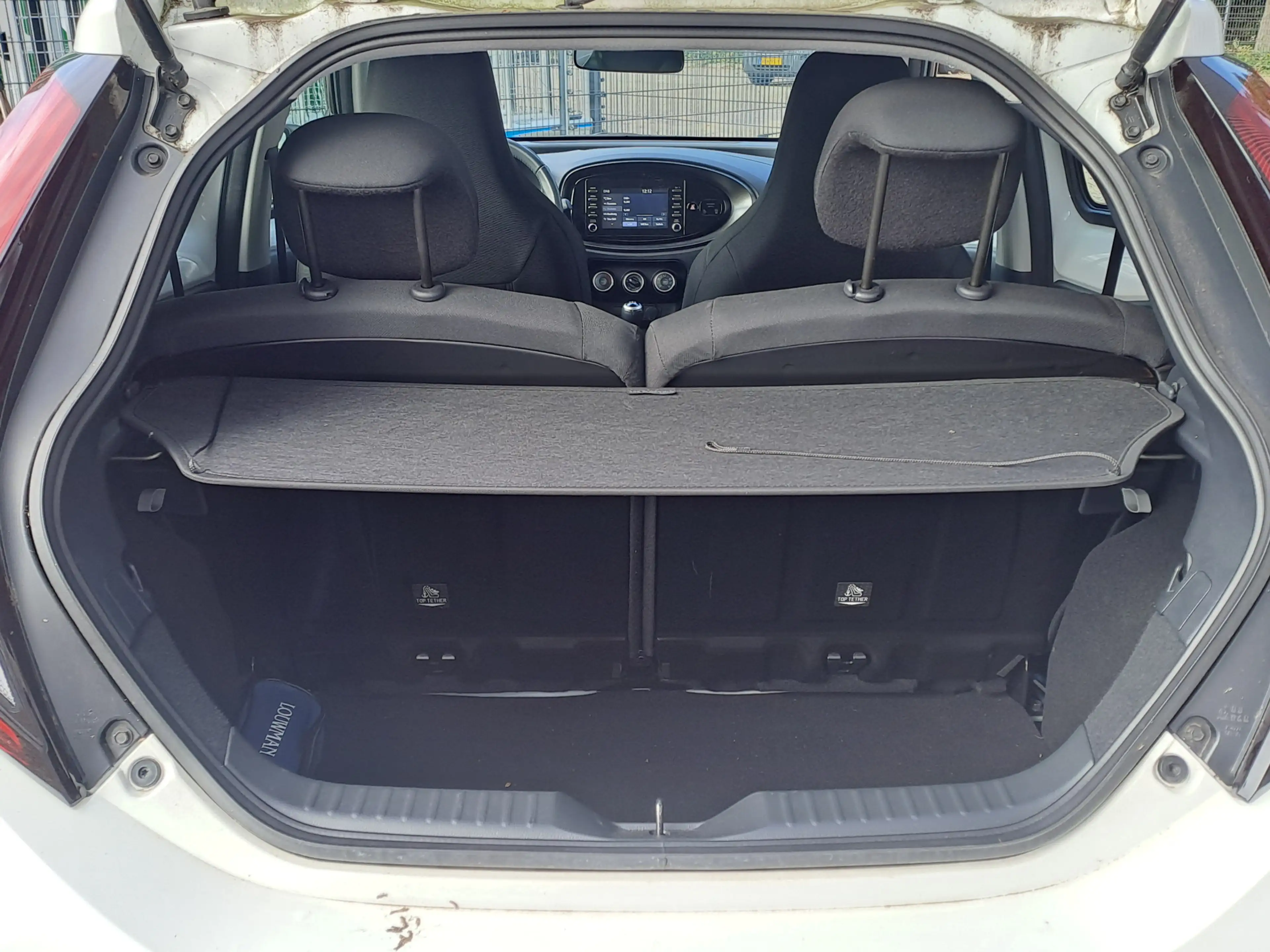 Toyota Aygo X 1.0 VVT-i MT Play | Apple Carplay/Android Auto | C — photo 4
