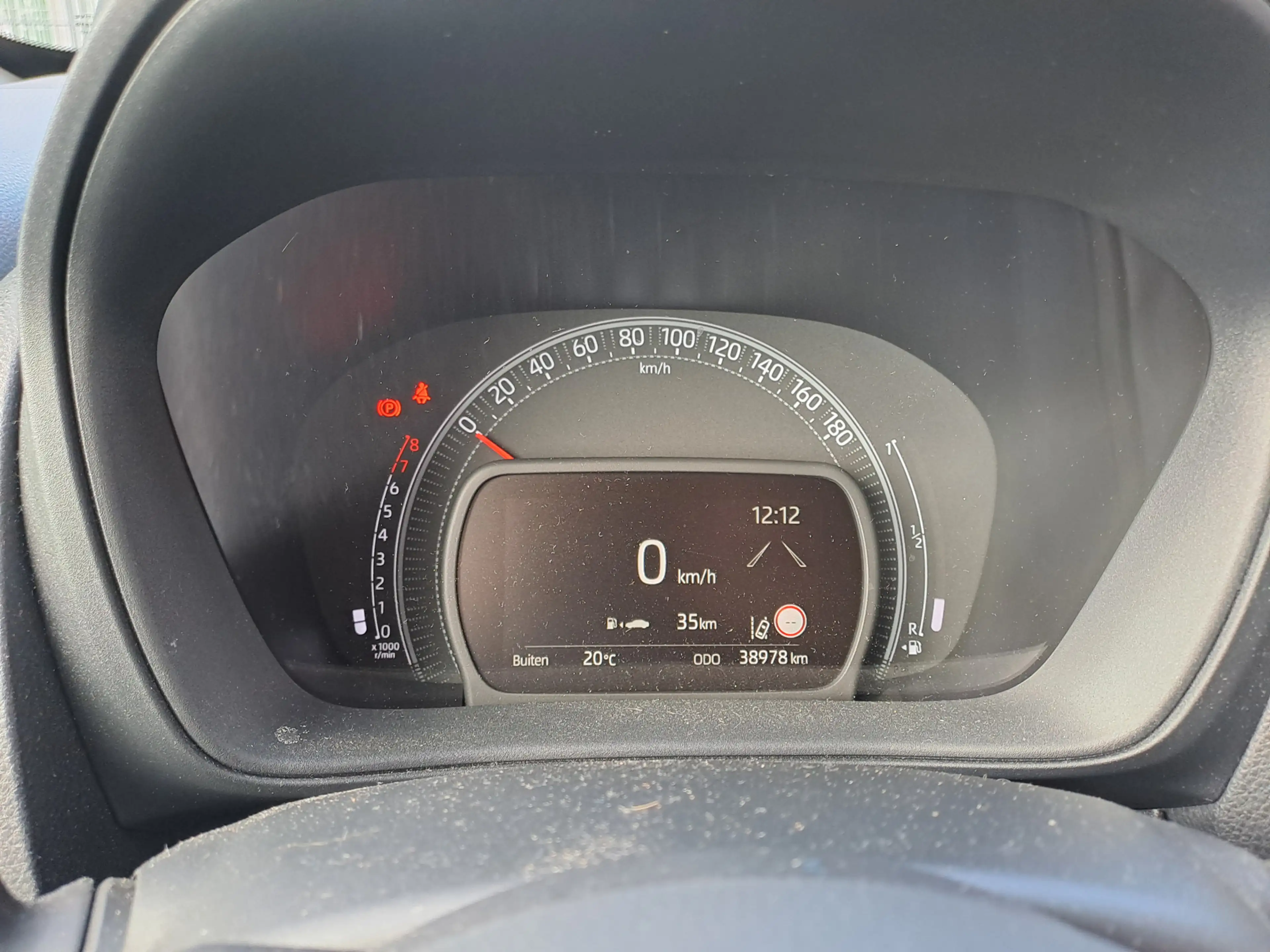 Toyota Aygo X 1.0 VVT-i MT Play | Apple Carplay/Android Auto | C — photo 8