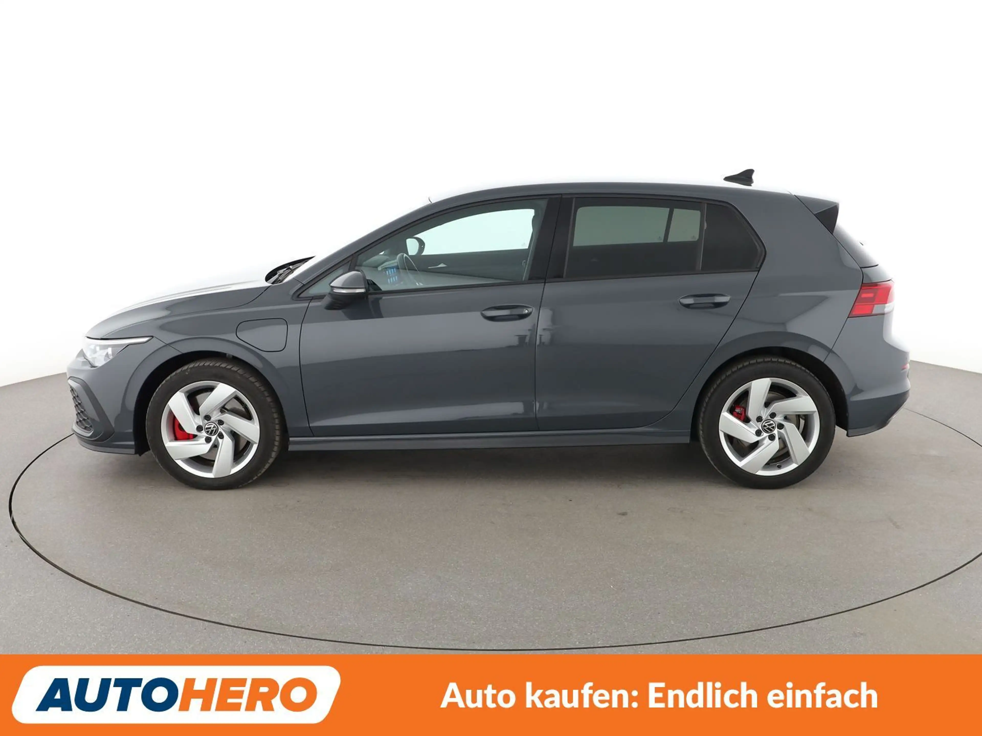 Volkswagen Golf GTE 1.4 GTE Aut.*NAVI*VC*LED*ACC*PDC*SHZ*ALU*KLIMA* — photo 3