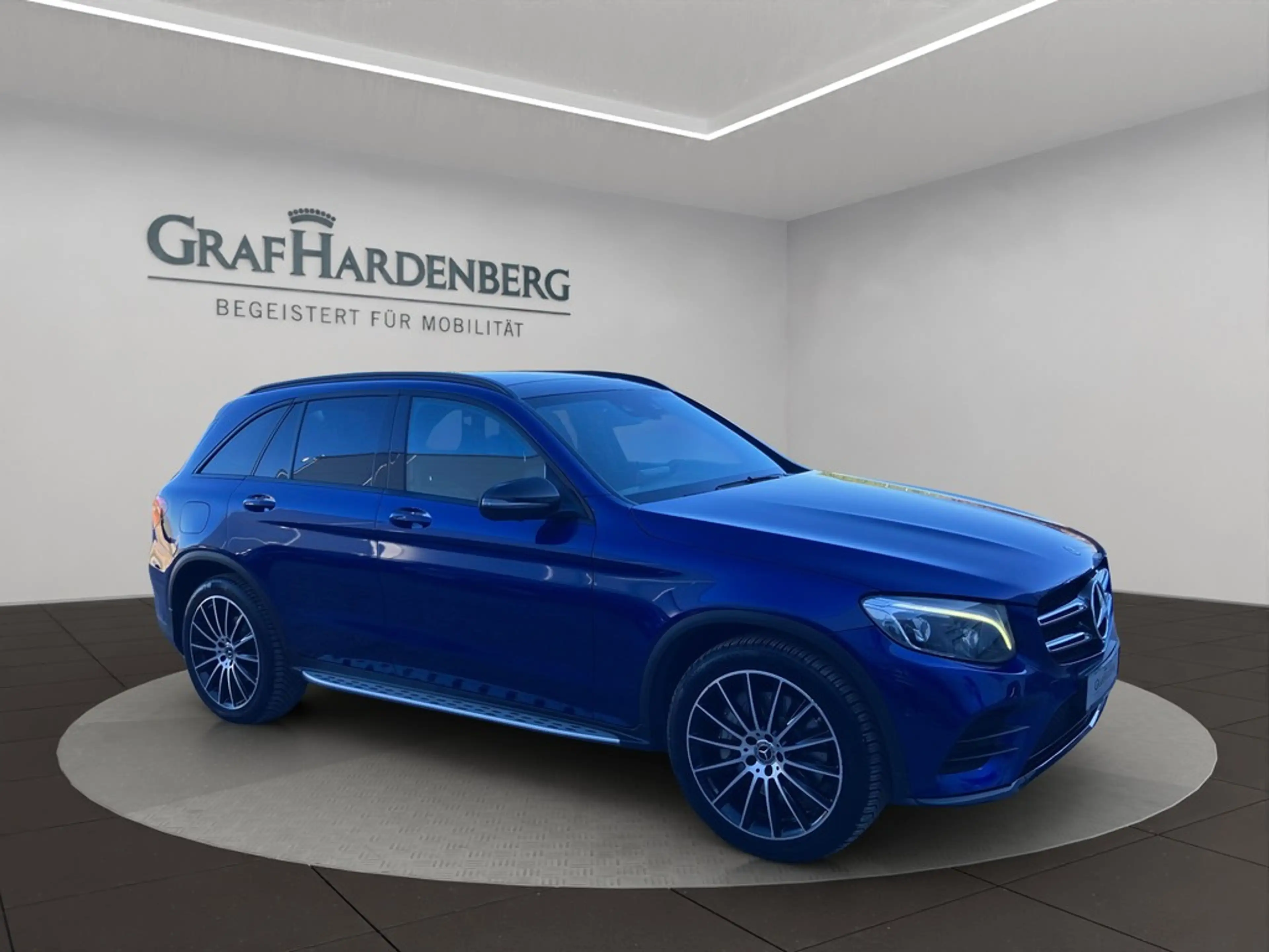 Mercedes-Benz GLC 250 4Matic AMG Line PANO NAV 360CAM — photo 8