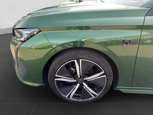 Peugeot 308 view 7