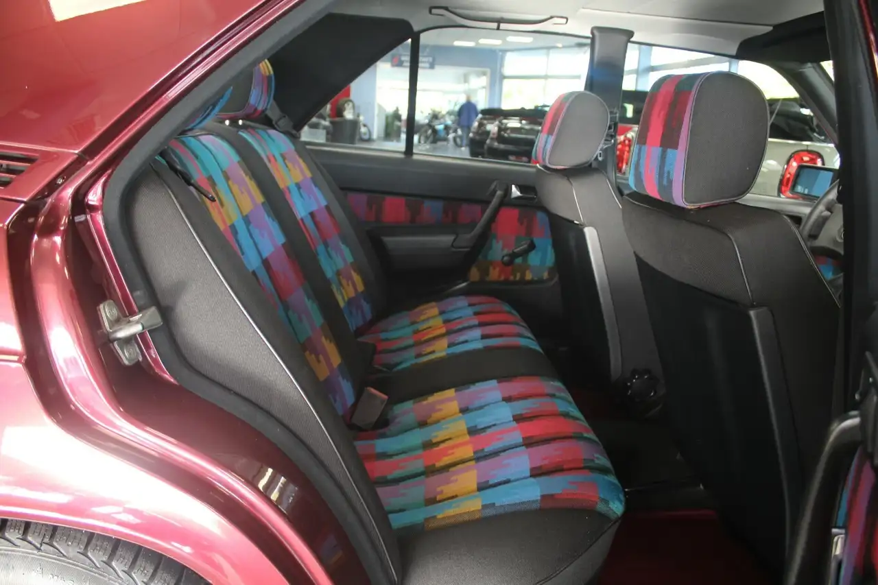 Mercedes-Benz 190 E 1.8 Avantgarde Rosso TOP ZUSTAND, foto 9