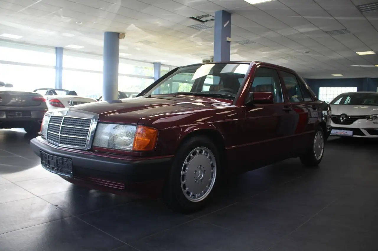 Mercedes-Benz 190 E 1.8 Avantgarde Rosso TOP ZUSTAND, foto 3