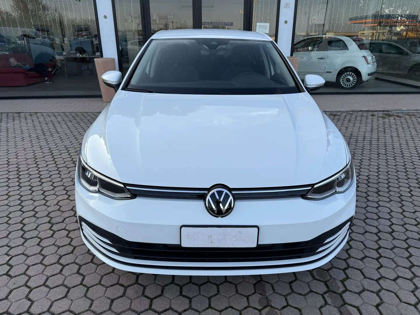 Volkswagen Golf Golf 1.0 TSI EVO Life OK NEOPATENTATI Bianco - 1
