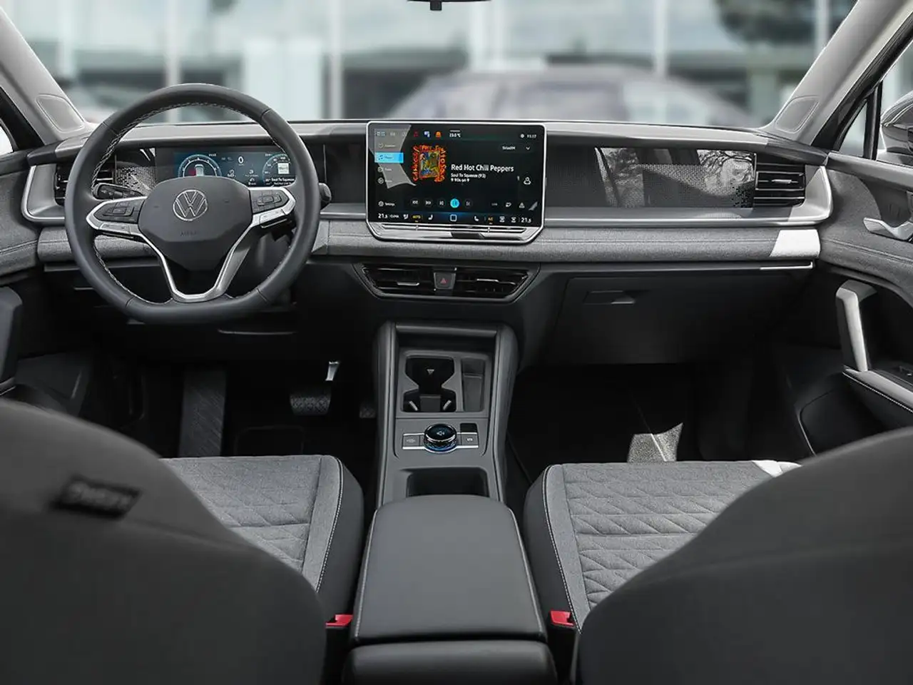 Volkswagen Tiguan снимка Volkswagen Tiguan
