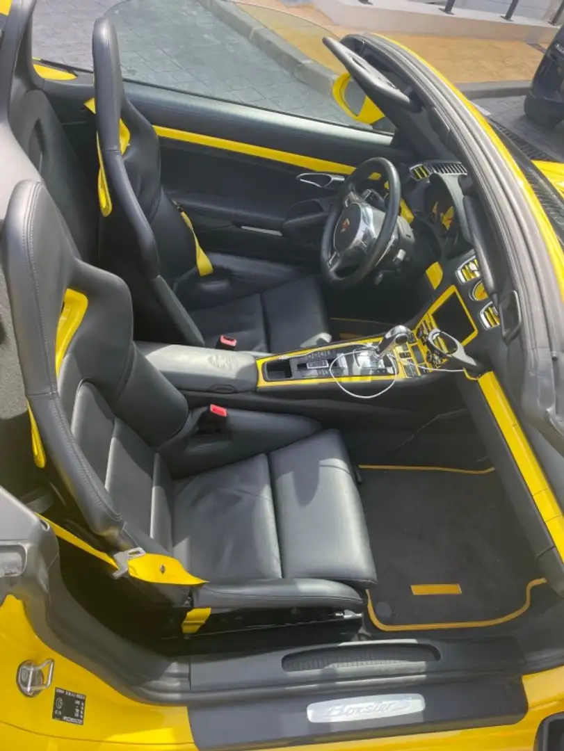 Porsche Boxster S PDK Amarillo - 2