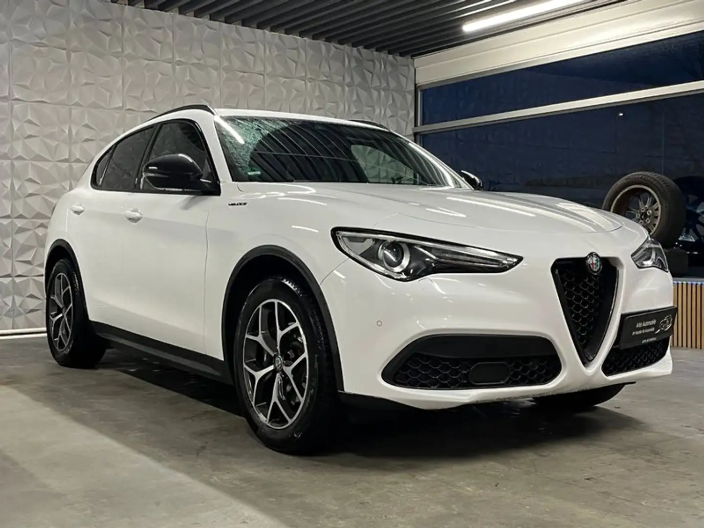 Alfa Romeo Stelvio Q4 *NAVI*HARMAN/KARDON*KAMERA Weiß - 2